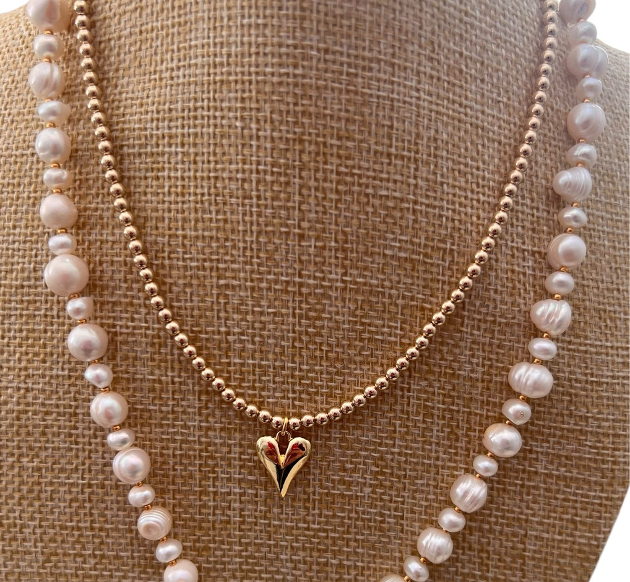 Donna Gold Heart Choker