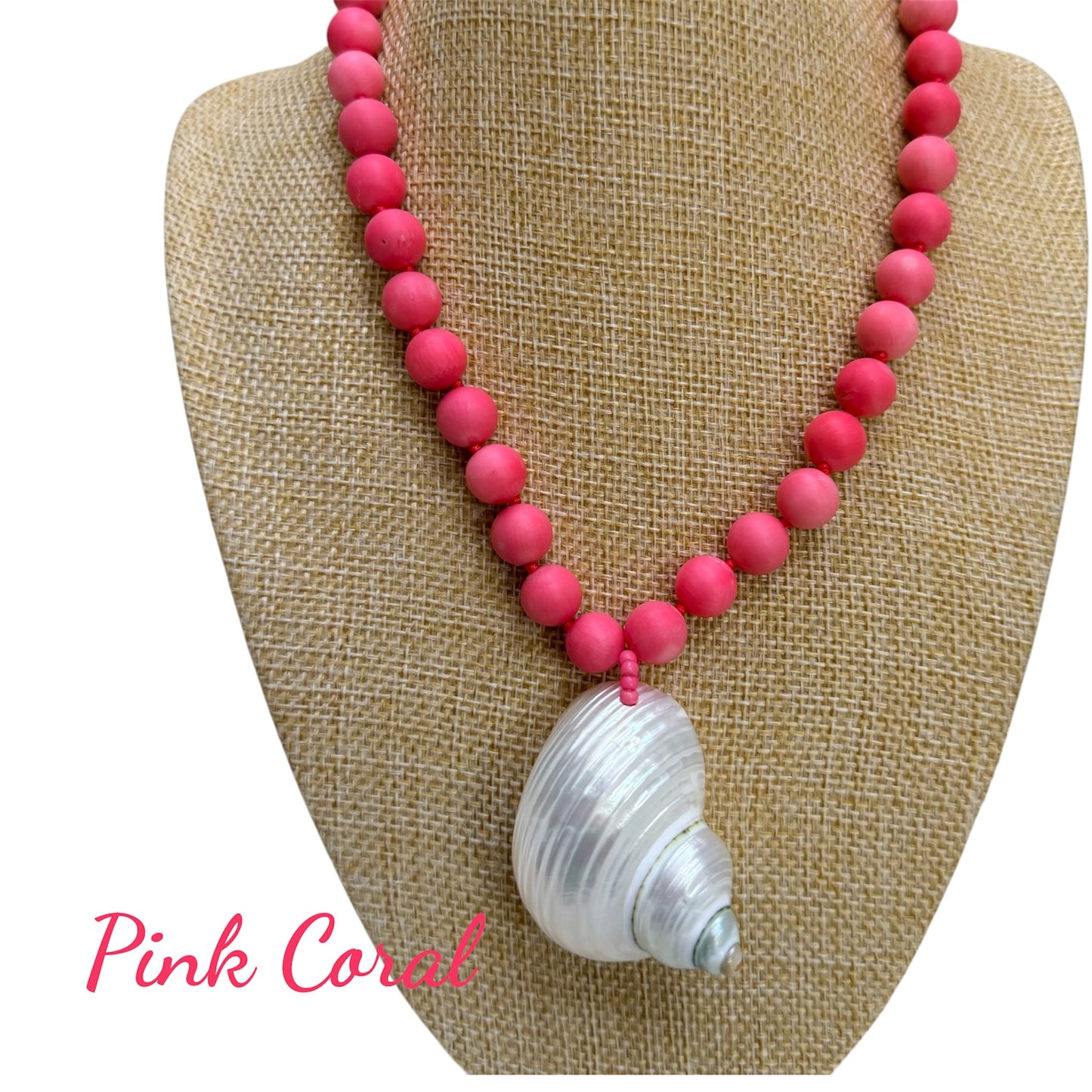 ALBA Chunky Beaded Necklace with Shell Pendant