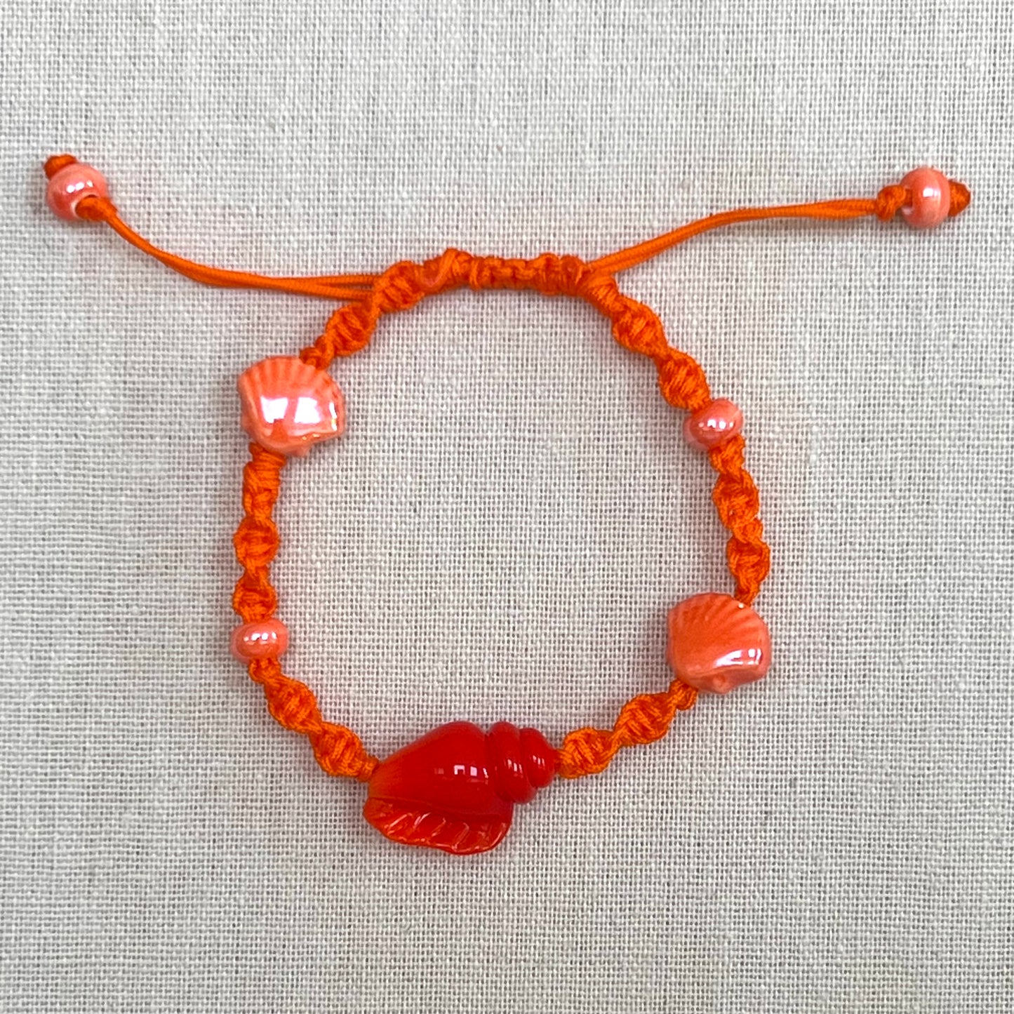 Cala Macramé Bracelet with Sea Shells