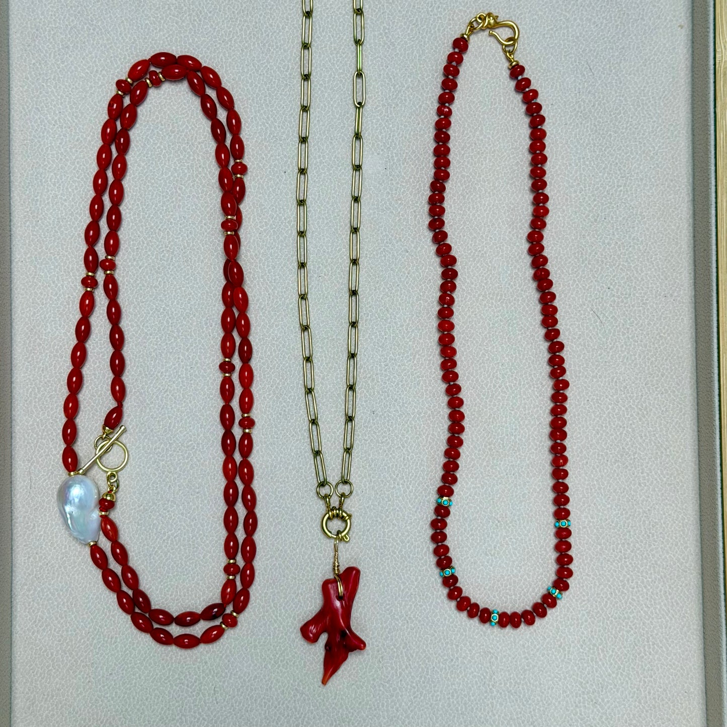 LOULOU Red Bamboo Coral Beaded Necklace with Baroque Pearl
