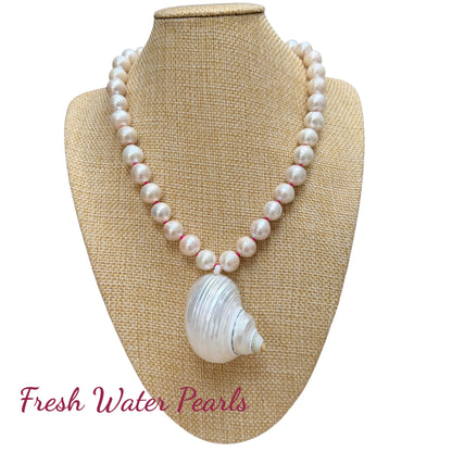 ALBA Chunky Beaded Necklace with Shell Pendant