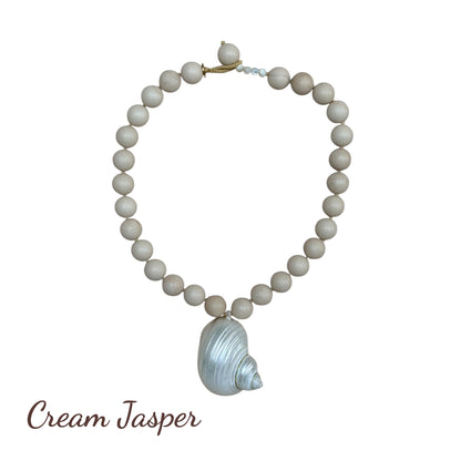 ALBA Chunky Beaded Necklace with Shell Pendant