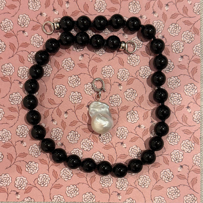 Coco Black Tourmaline Choker: Balance & Grounding