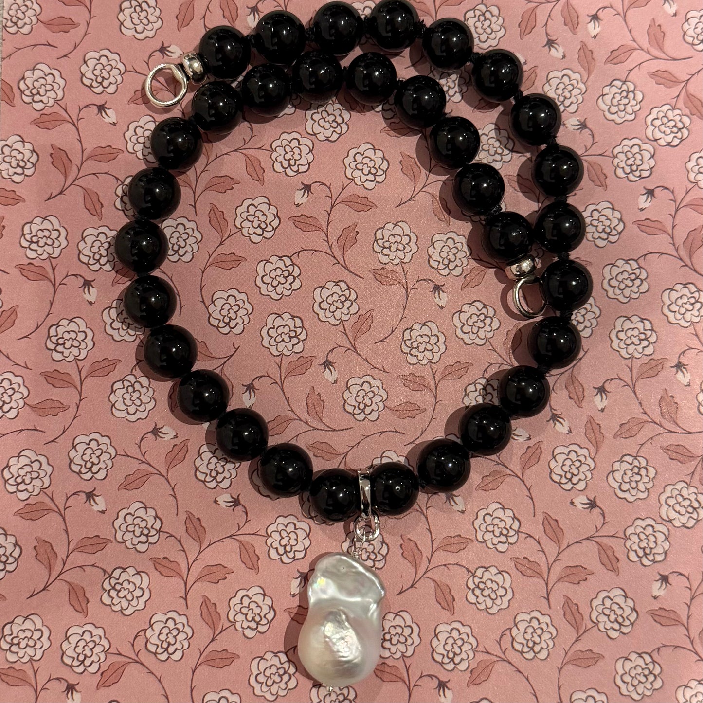 Coco Black Tourmaline Choker: Balance & Grounding