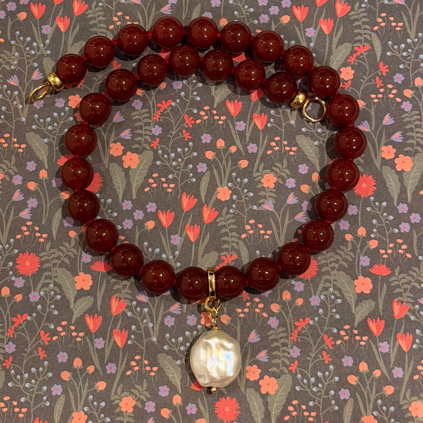 Coco Carnelian Choker - Attraction & Motivation