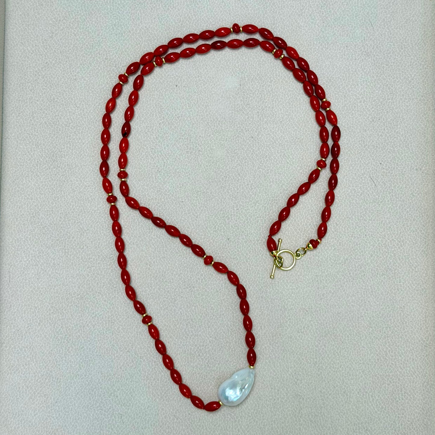 LOULOU Red Bamboo Coral Beaded Necklace with Baroque Pearl
