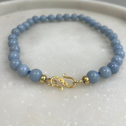 Coco Angelite Choker: Peace & Compassion