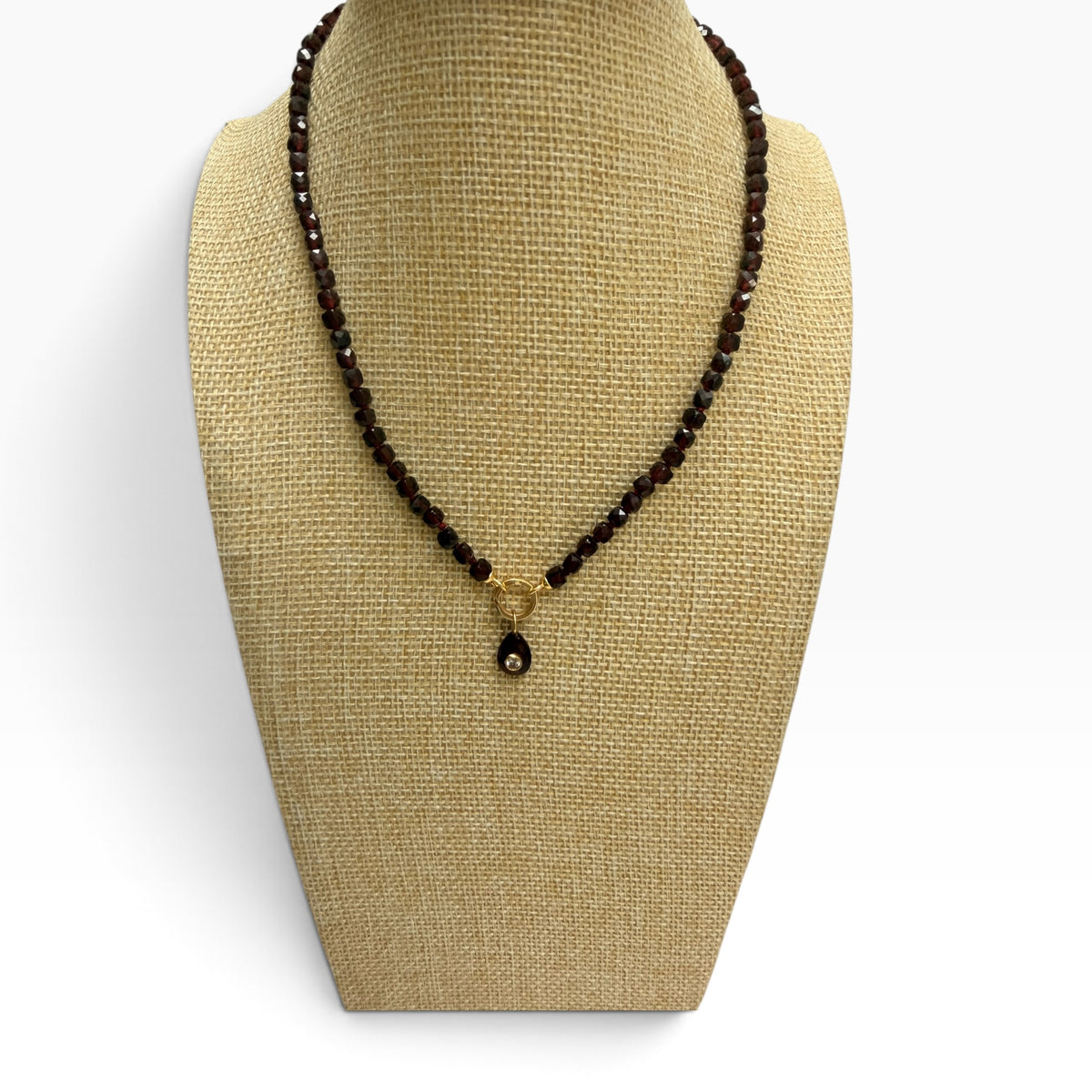The Sweetie - Garnet Necklace with Pendant