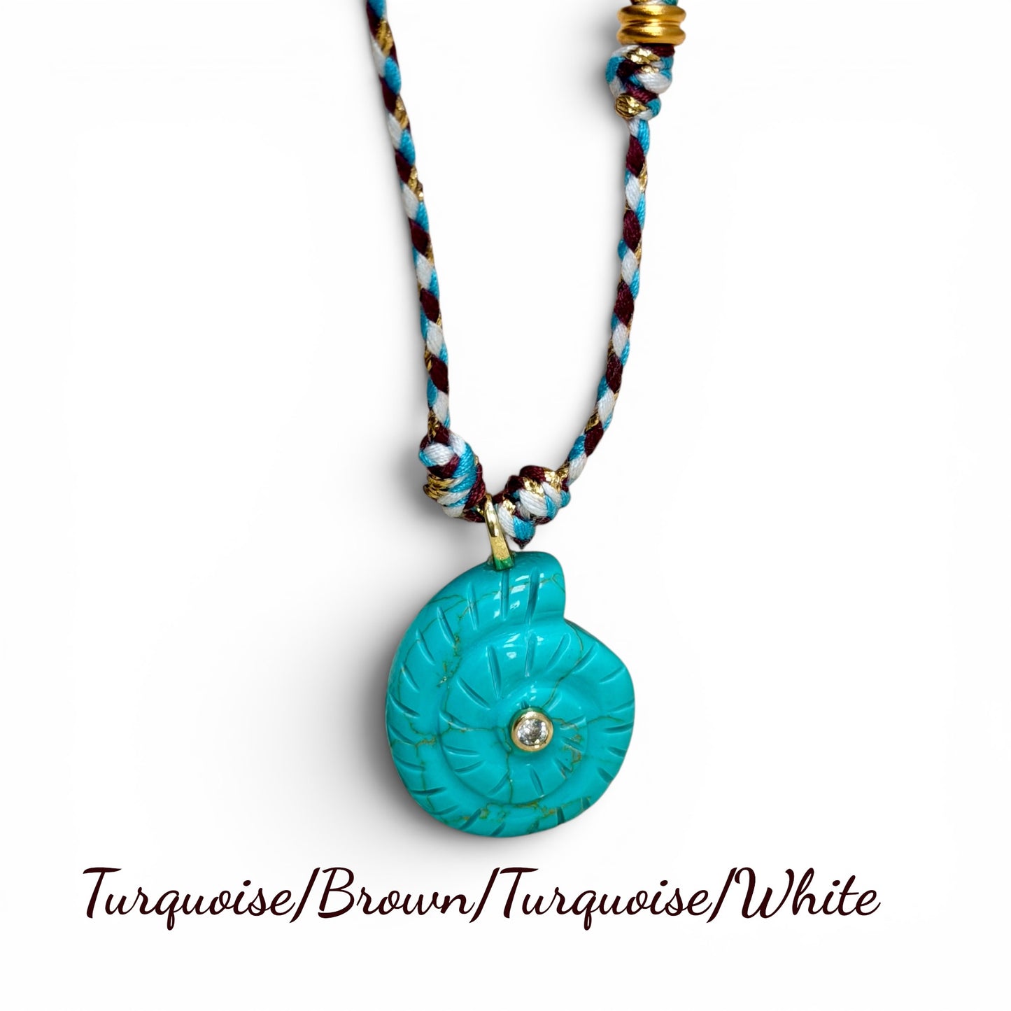 MARINA Conch Shell Pendant Necklace