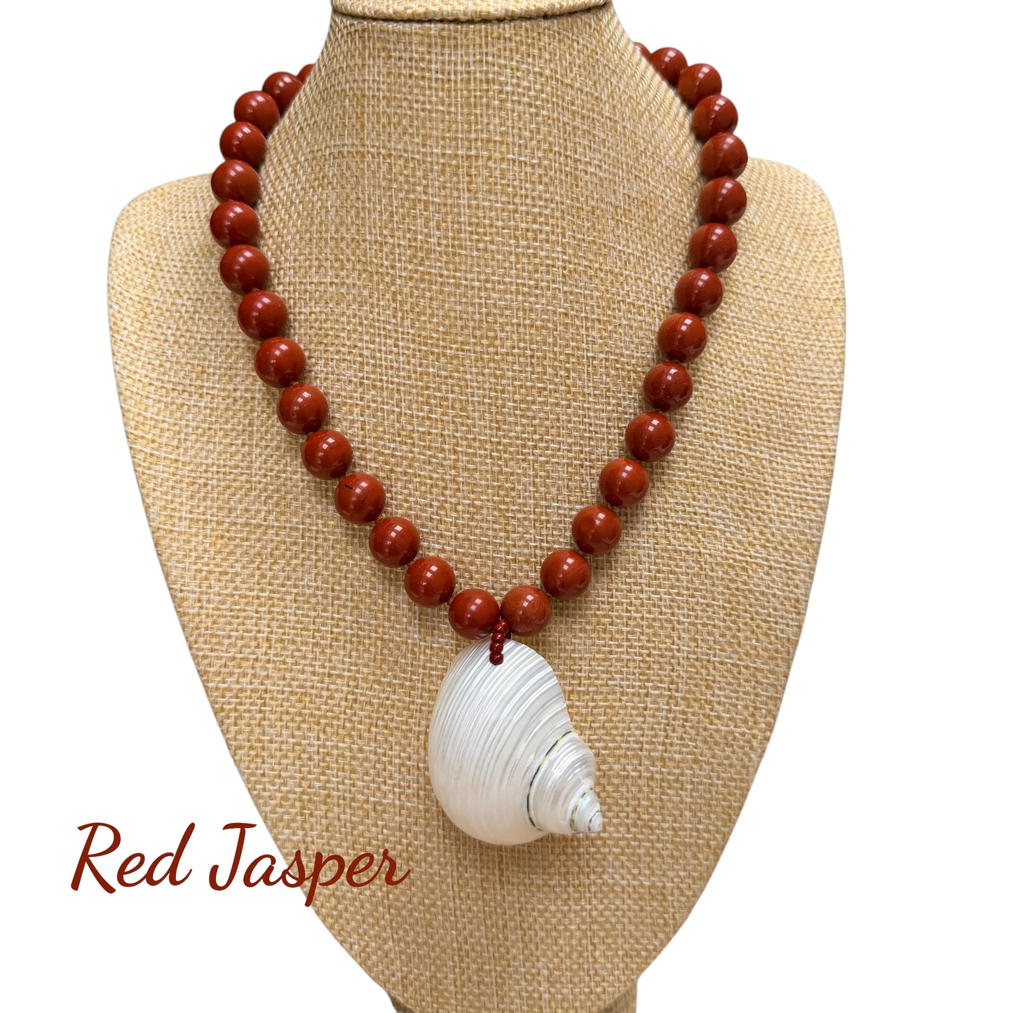 ALBA Chunky Beaded Necklace with Shell Pendant