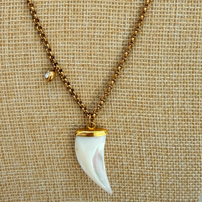 Women’s Tusk Pendant Gold Necklace